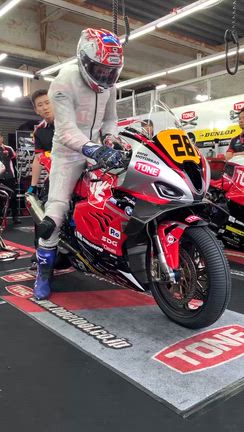 全日本第6戦岡山　JSB1000＆ST1000予選の記事動画