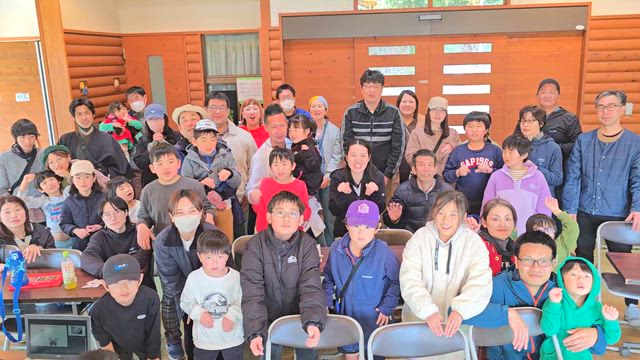 【広島・冬の昆虫教室】朽ち木の中にコクワガタの幼虫が6匹！子どもの五感を育てる自然体験レポートの記事動画