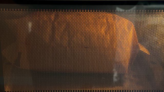 ポップコーンでまさかの負傷の記事動画