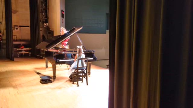 発表会の写真＆動画の記事動画