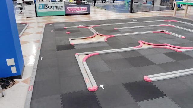 [チャンプ千葉]サブコースレイアウト変更と走行動画、掃除機とお立ち台についての注意点！！の記事動画