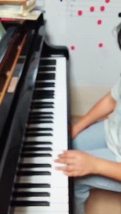 壁に当たるの記事動画