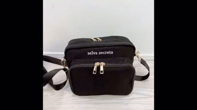 selva secreta  カメラバッグ　ブラック✖️ブラック selva secreta】Camera Shoulder BAG(black×black logo)