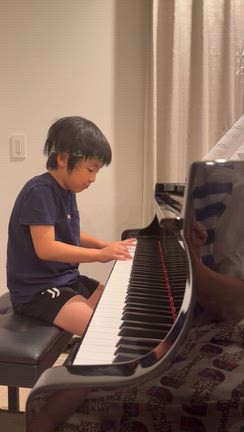 この曲わかりますか？の記事動画