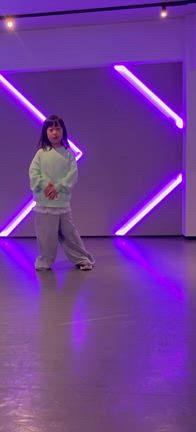 破壊的にダンスができない女です！の記事動画