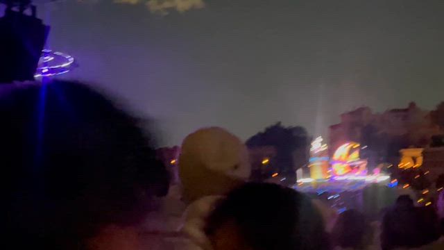 空飛ぶ体験⁈　ピーターパンとソアリン体験レポの記事動画