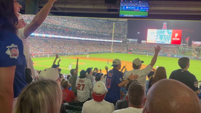 これ凄い！今月の美活『購入品』&amp;アメリカ・ファストフード店のおすすめ♡の記事動画