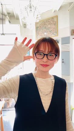 神戸パーソナルカラー診断シトロンベベです。第5084回『シトロンデー♪1日目』の記事動画