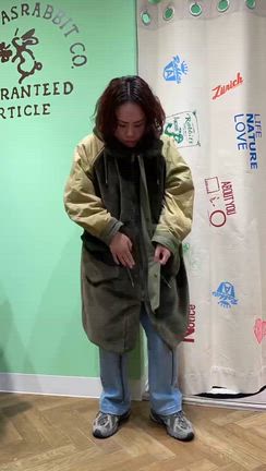 【アウターフェア中なのでアウターを着てみました】の記事動画