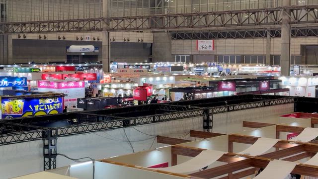 スーパーマーケットトレードショー1日目！の記事動画