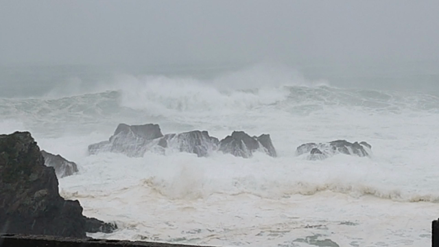 １０月１２日　　今日の志摩沖の記事動画