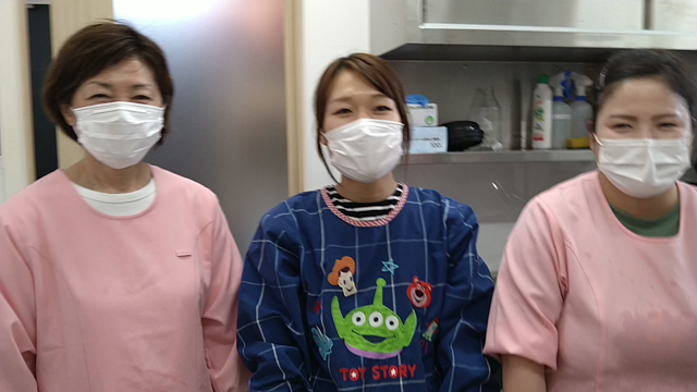 先生の紹介で〜す。の記事動画