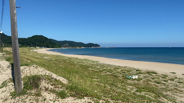小天橋海水浴場は家族連れに大人気の遠浅のビーチですの記事動画