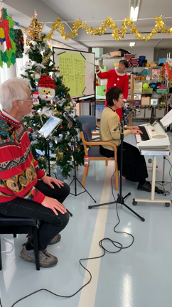 クリスマス会@デイサービスの記事動画
