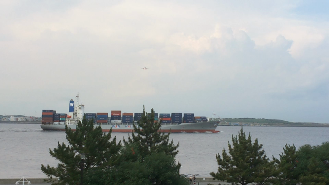 城南島  船 飛行機の記事動画