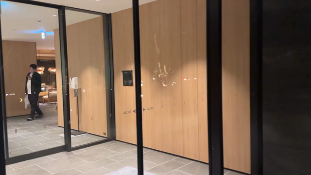 旅するシャチョーの働き方の記事動画