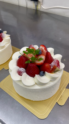 週末もモルトボーノは通常営業です。の記事動画