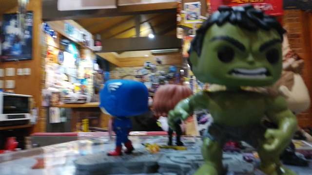 アベンジャーズの記事動画