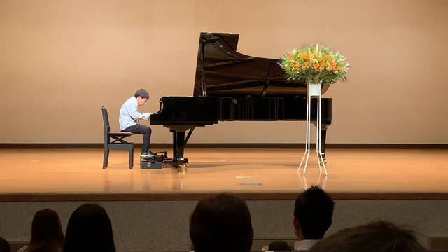 第１回YURIピアノ教室発表会✨の記事動画