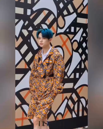 TXT☆【ヨンジュン】Burberry Summer Monogram Pop-Up in釜山