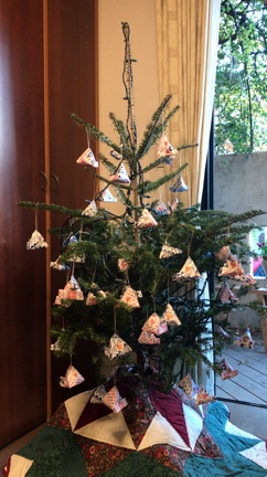 子供達が大喜び！手作りのアドベントカレンダーの記事動画