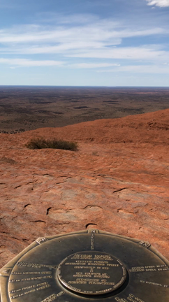 エアーズロックの記事動画
