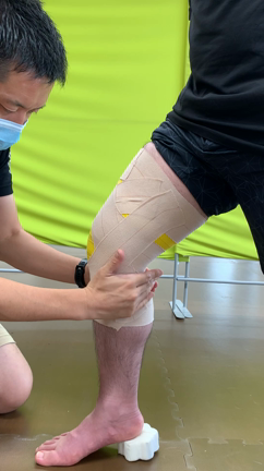 テーピング 膝関節 内側側副靱帯靭帯 に対するテーピング 大学教員の子育ておやじ学