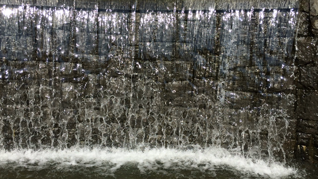 30度越えの皐月の記事動画