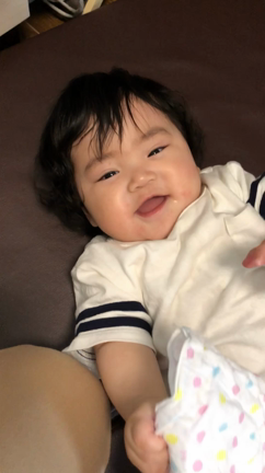 ６ヶ月健診のハンカチテスト 6m22dの記事動画