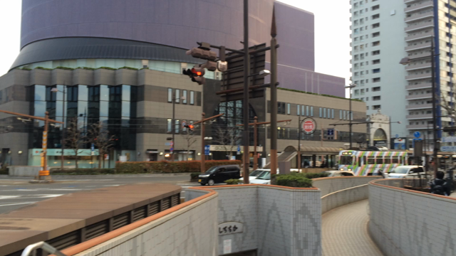 路面電車もマスキングテープｍｔのラッピングで可愛い～♫の記事動画