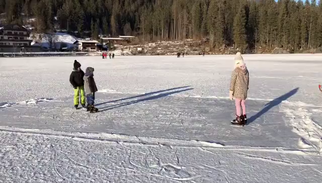 コナミcaféで節分気分なバレンタランチ♡びっくりな報告！の記事動画