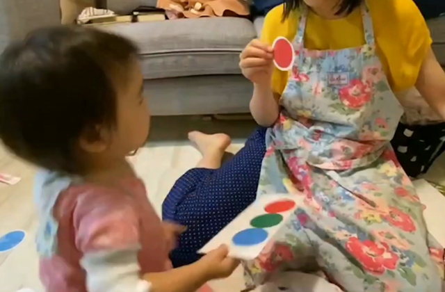 【1歳3ヶ月】にこにこ音感にチャレンジ♪の記事動画