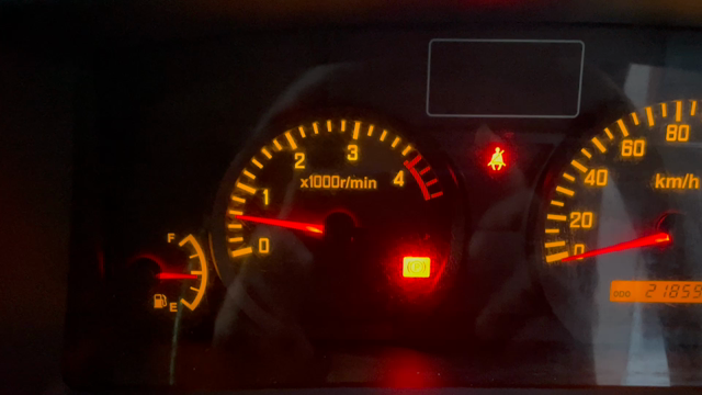 エルフ　暖気後アイドリング不調（エンストする）の記事動画