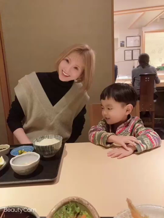 動物カフェ行ってきた時の♥️の記事動画