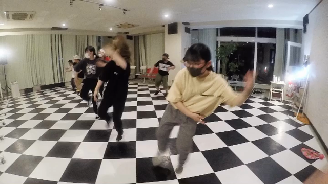 クラス紹介　水曜日popクラスの記事動画