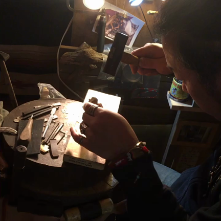 動くヤバ爺の記事動画