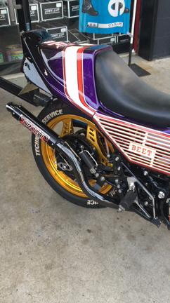 レストアの地味な作業！！ 絶版 旧車 カスタム レストア テクニカルサービス本多の記事動画