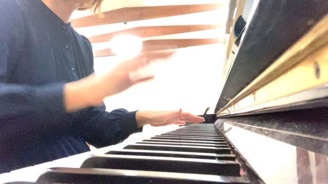 生徒さんが志望校に受かったので思いを込めて弾きました♪の記事動画