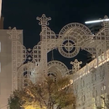 ルミナリエと1.17希望の灯りの記事動画