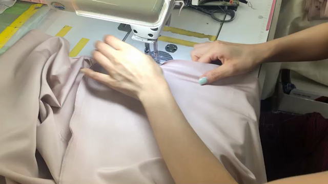 Tシャツやボレロ監修まりあさんの動画の記事動画