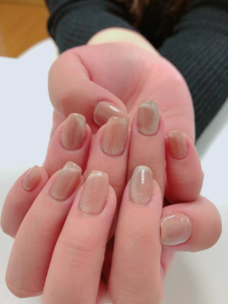 シンプルマグネットネイル⭐︎ネイルサロンミニョン大垣の記事動画