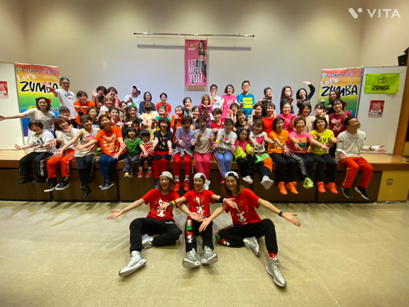 お正月だよ全員集合　新年初ZUMBAイベントの記事動画