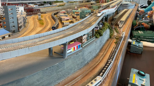 こんばんはの記事動画