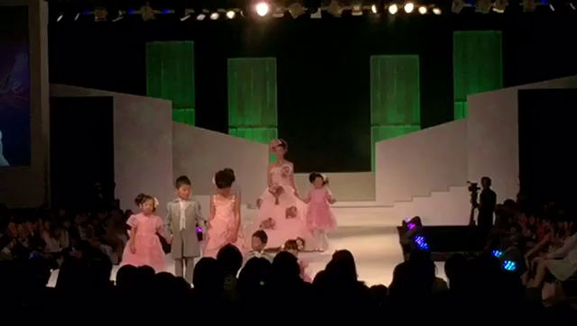 weddingの記事動画