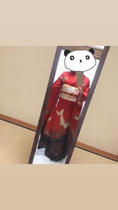 ゆかたで着付けの指導の記事動画