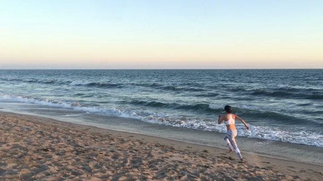 ネイティヴアメリカンの方々が主催するお祭りのご招待レター。の記事動画