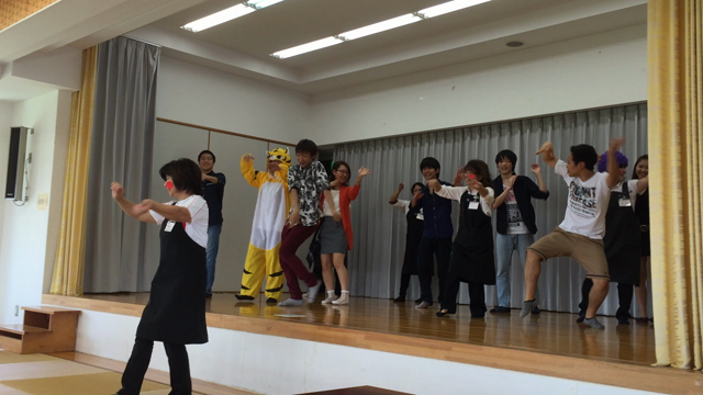 毎年恒恒例の・・・あの学校♪の記事動画