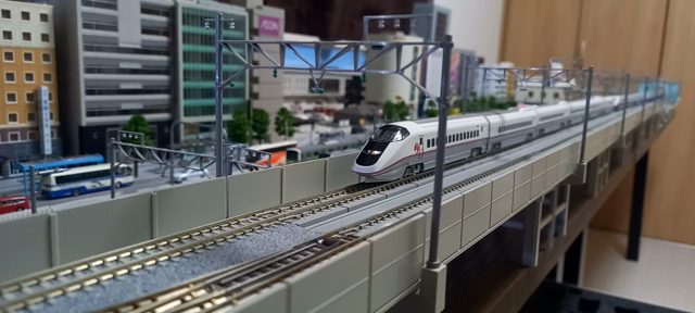 E2系100番台+E3系こまち | 新幹線メインな鉄道模型