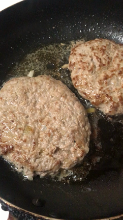 まずハンバーグの記事動画