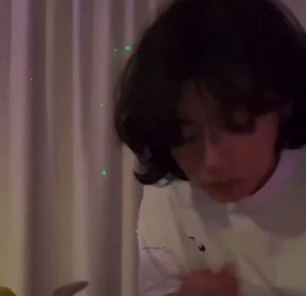 脱ぐの先…の記事動画